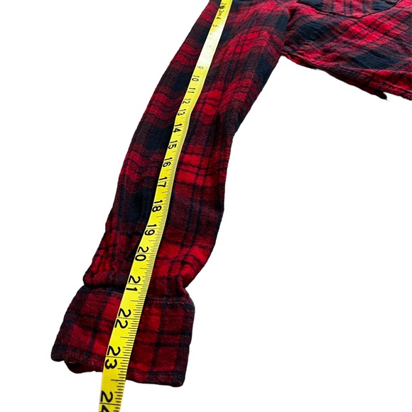 Natural Reflections long sleeve red and black flannel size medium - Picture 5 of 7